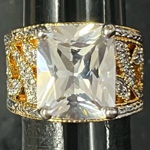 Suzanne Somers vintage radiant cut floral leaf design cocktail band ring gold